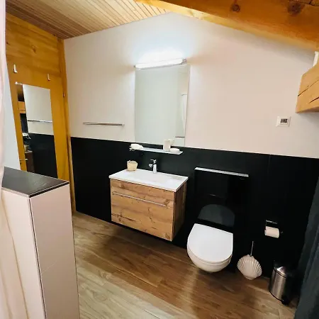 Maisonette Franz * 瓦尔斯